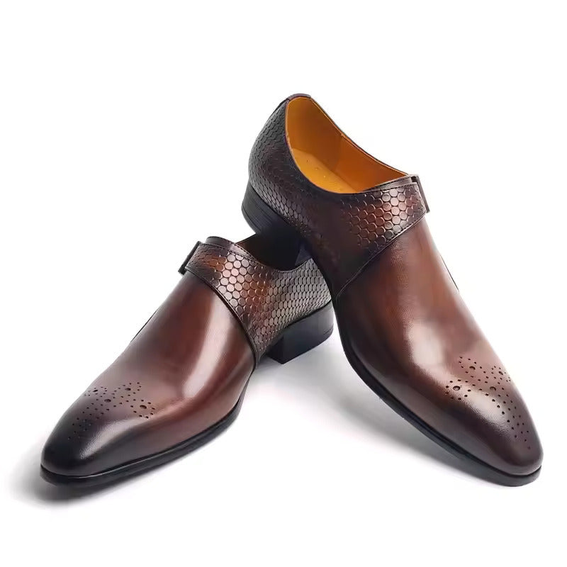 High-quality leather shoes for men in brown with stylish design, perfect for casual and business occasions.