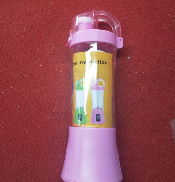 USB rechargeable portable juicer with instruction label shown on the side, ideal for making smoothies and juices.