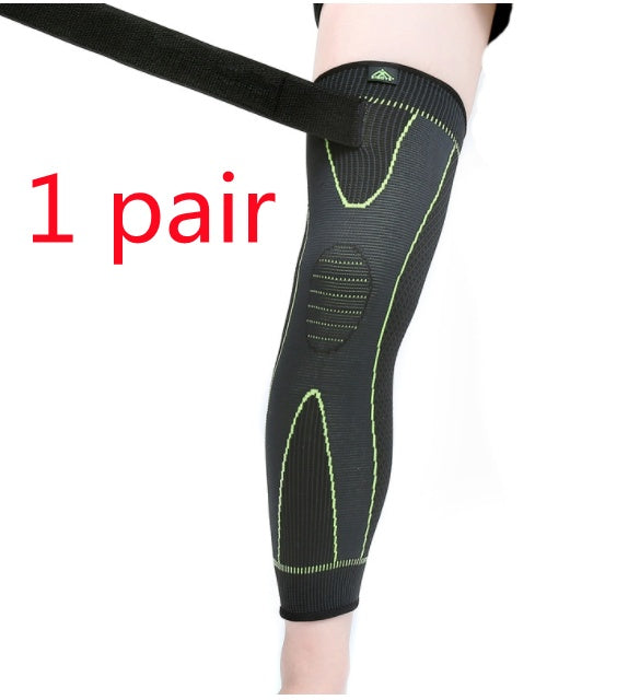 High-elastic sports kneepad displayed on leg, showcasing design and support features, sold as 1 pair.